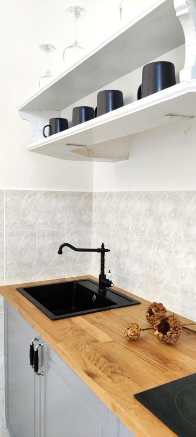 Hea Apartments Sveta Marina Екстериор снимка