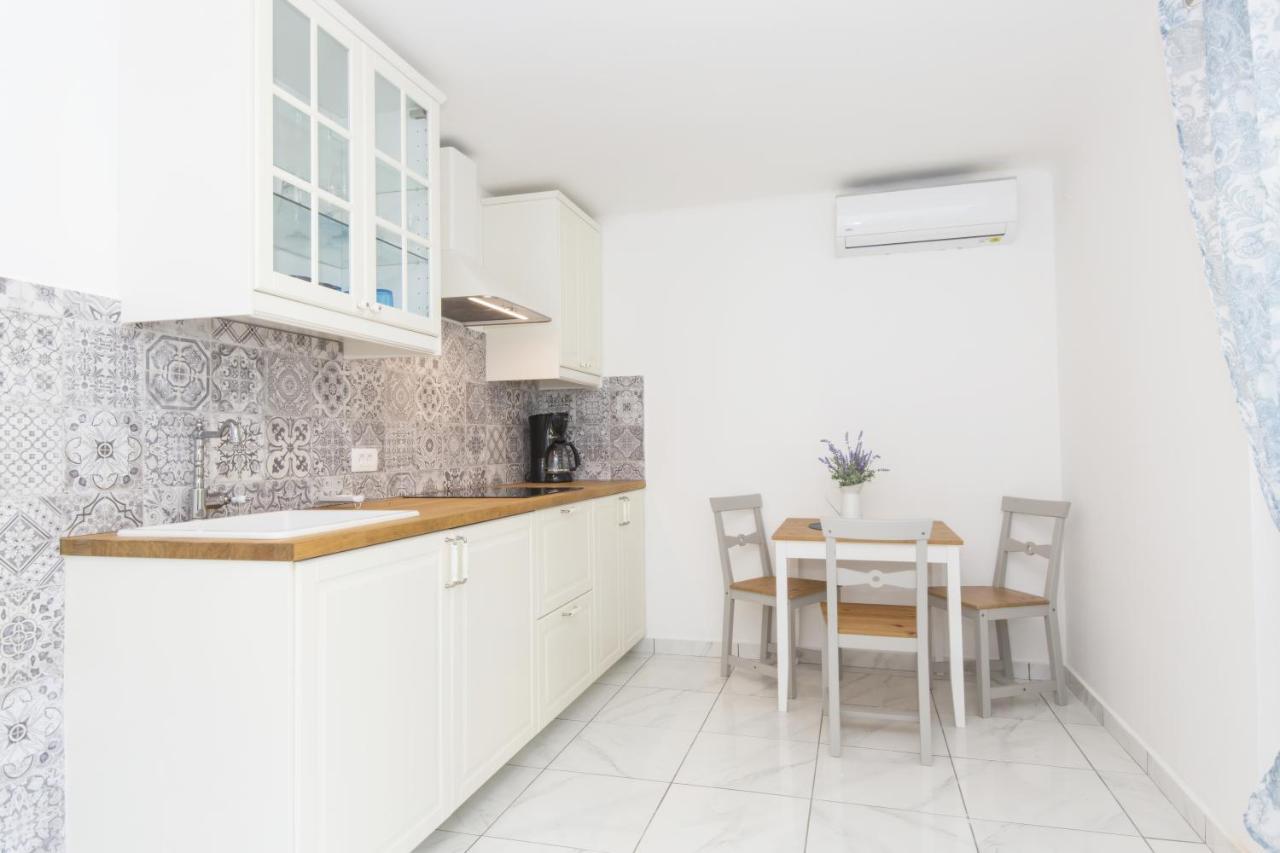Hea Apartments Sveta Marina Екстериор снимка