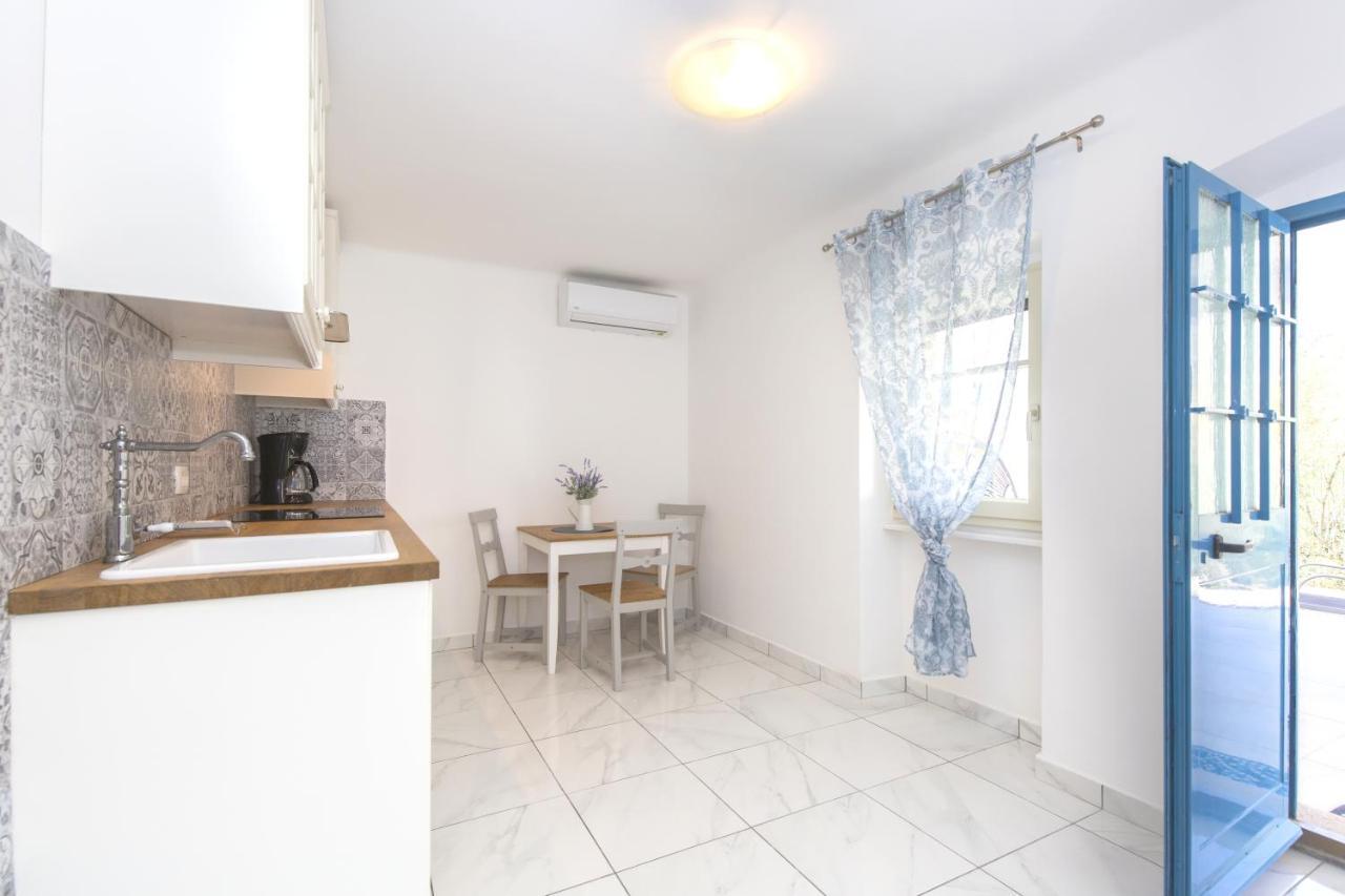 Hea Apartments Sveta Marina Екстериор снимка